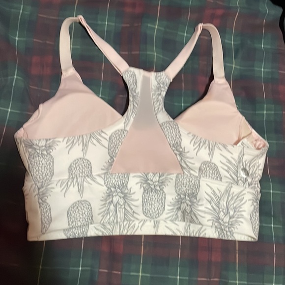 Pineapple sports bra - Picture 2 of 4